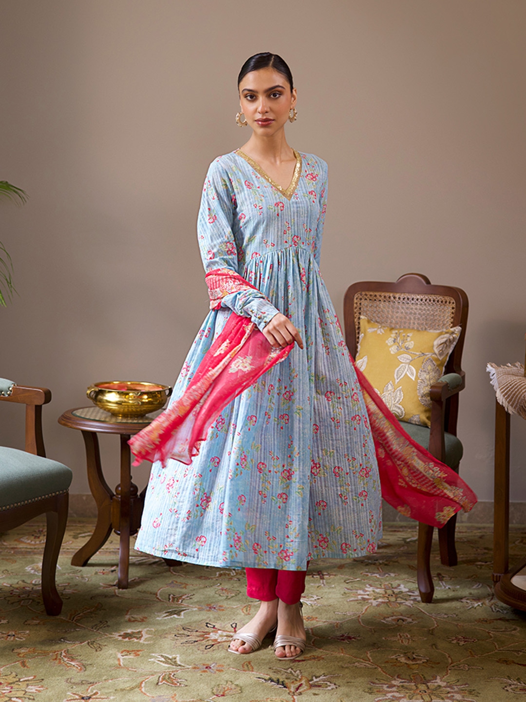 

W Women Floral Printed Empire Sequinned Pure Cotton Kurta With Trousers & Dupatta, Blue