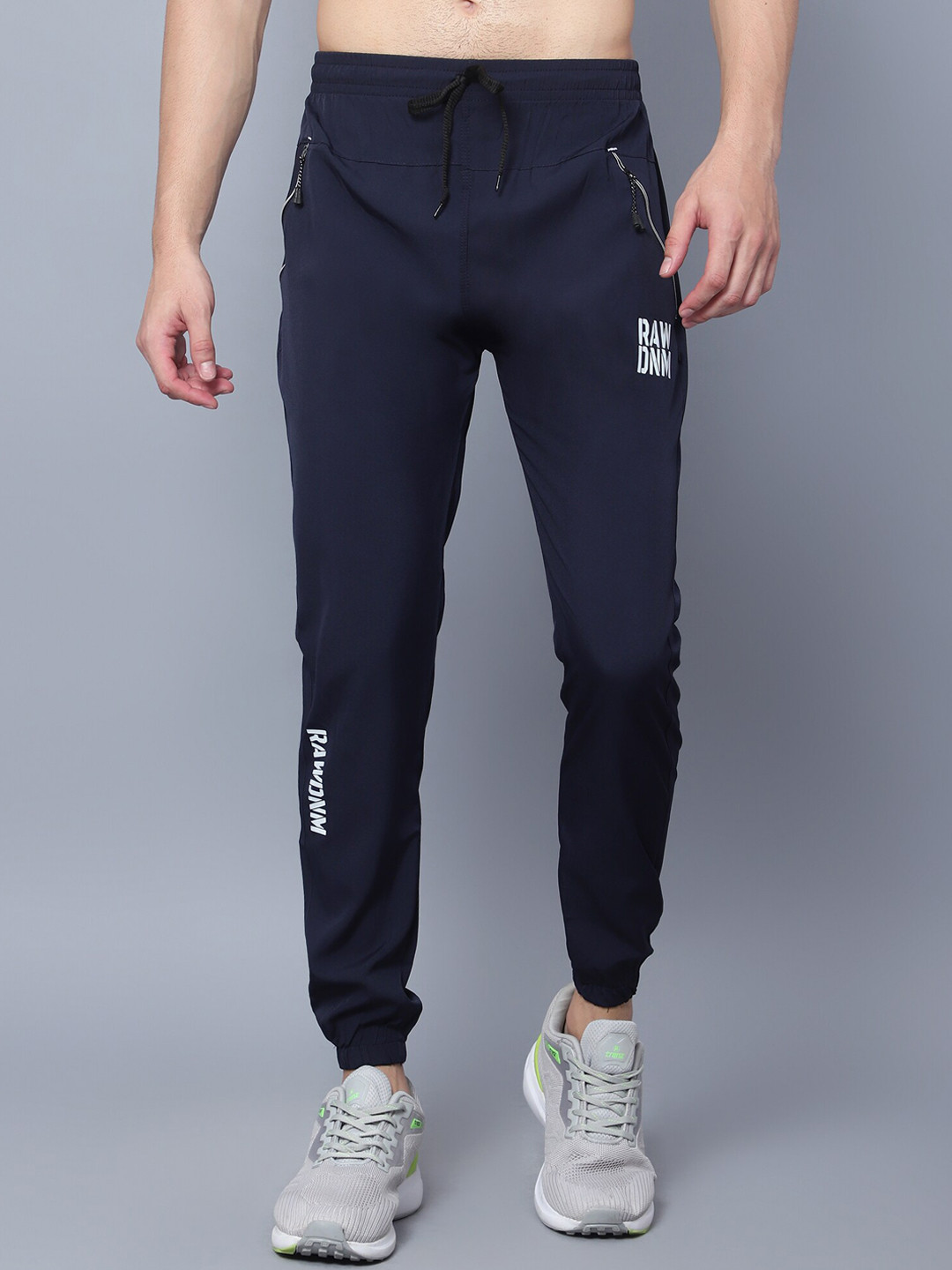 

SKY HEIGHTS Men Slim-Fit Joggers, Navy blue