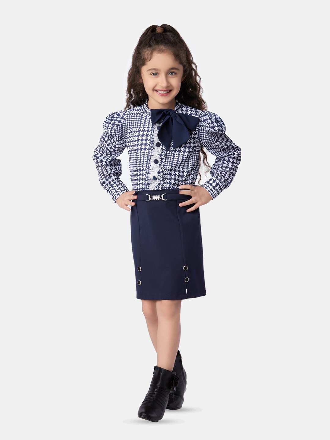 

Peppermint Checked Mandarin Collar Cuff Sleeves A-Line Dress, Navy blue