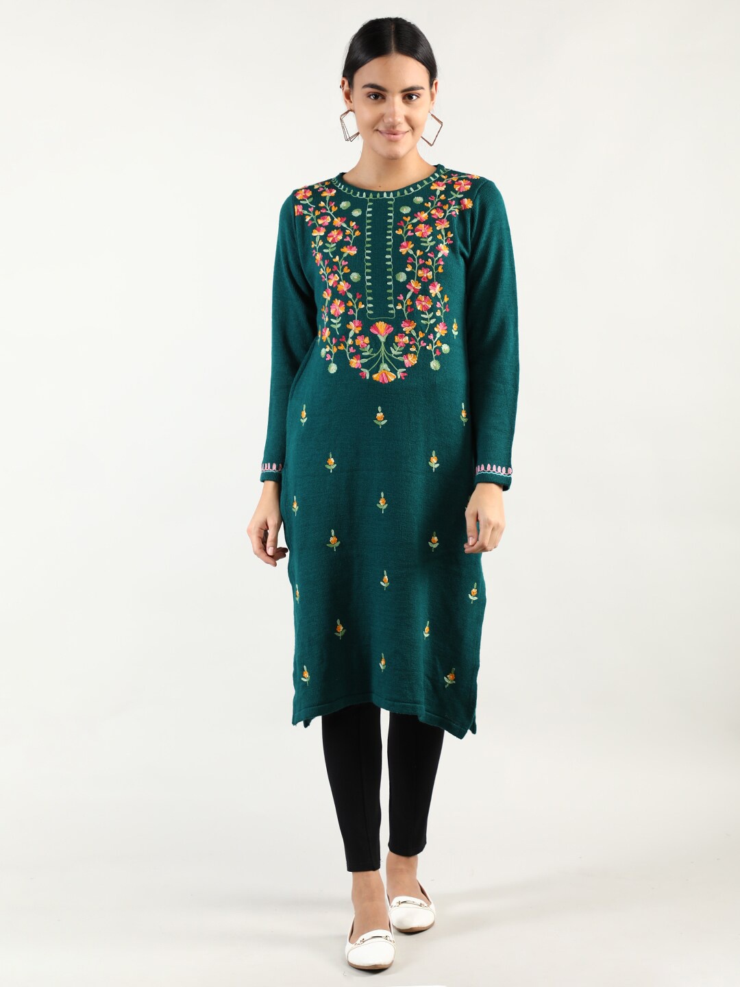 

Dlanxa Floral Embroidered Wool Kurta, Green