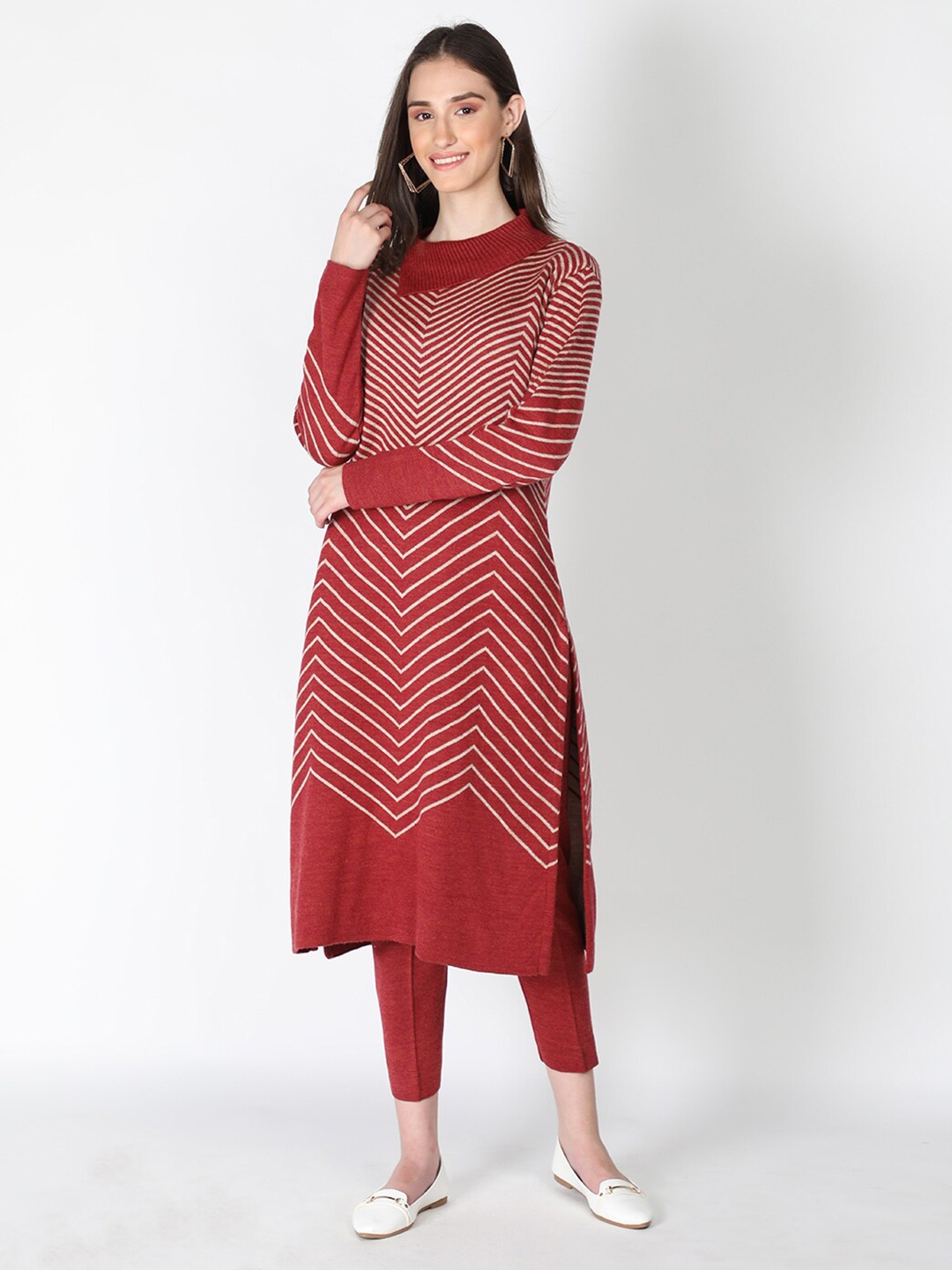 

Dlanxa Striped Woolen Turtle Neck Kurta, Red