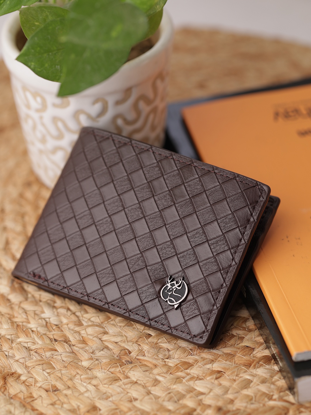 

ZEVORA Geometric Textured Two Fold Wallet, Brown