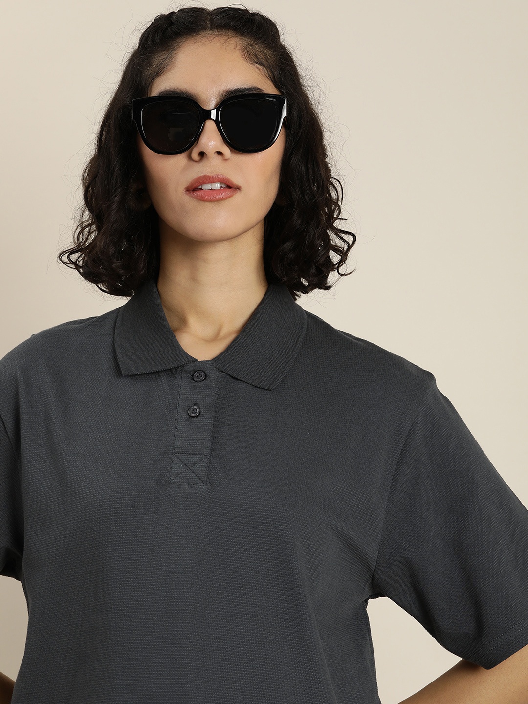 

DILLINGER Womens Honeycomb Structure Oversized Polo T-shirt, Grey