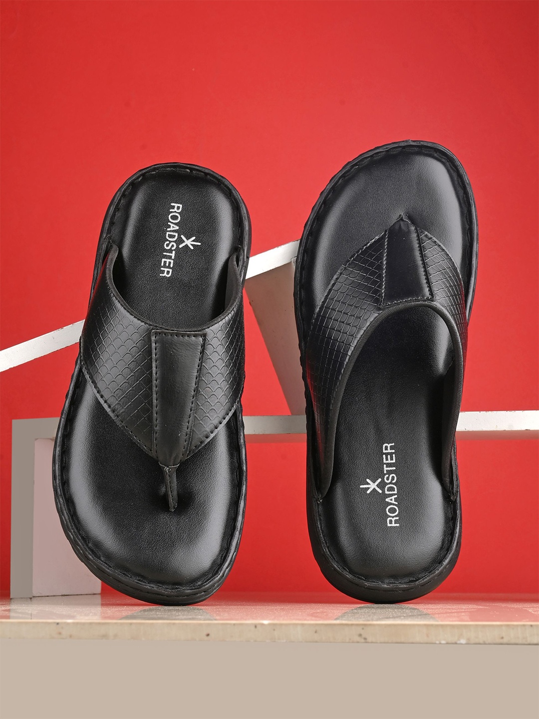 

The Roadster Lifestyle Co. Black Textured Comfort Sandals