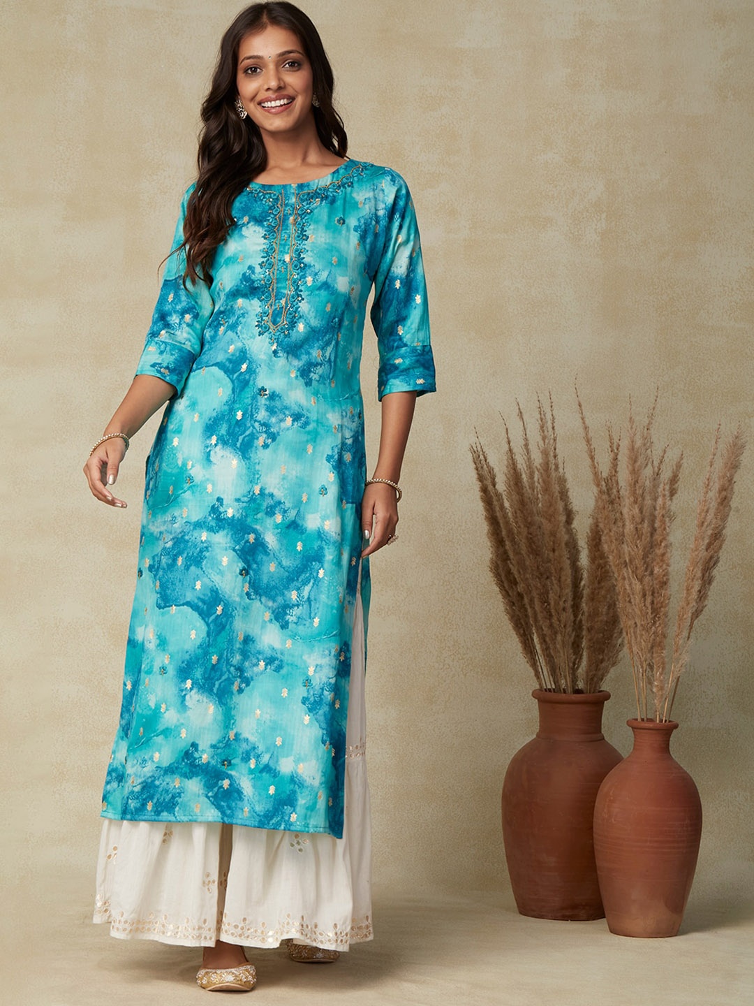 

FASHOR Abstract Printed Thread Work Kurta, Turquoise blue