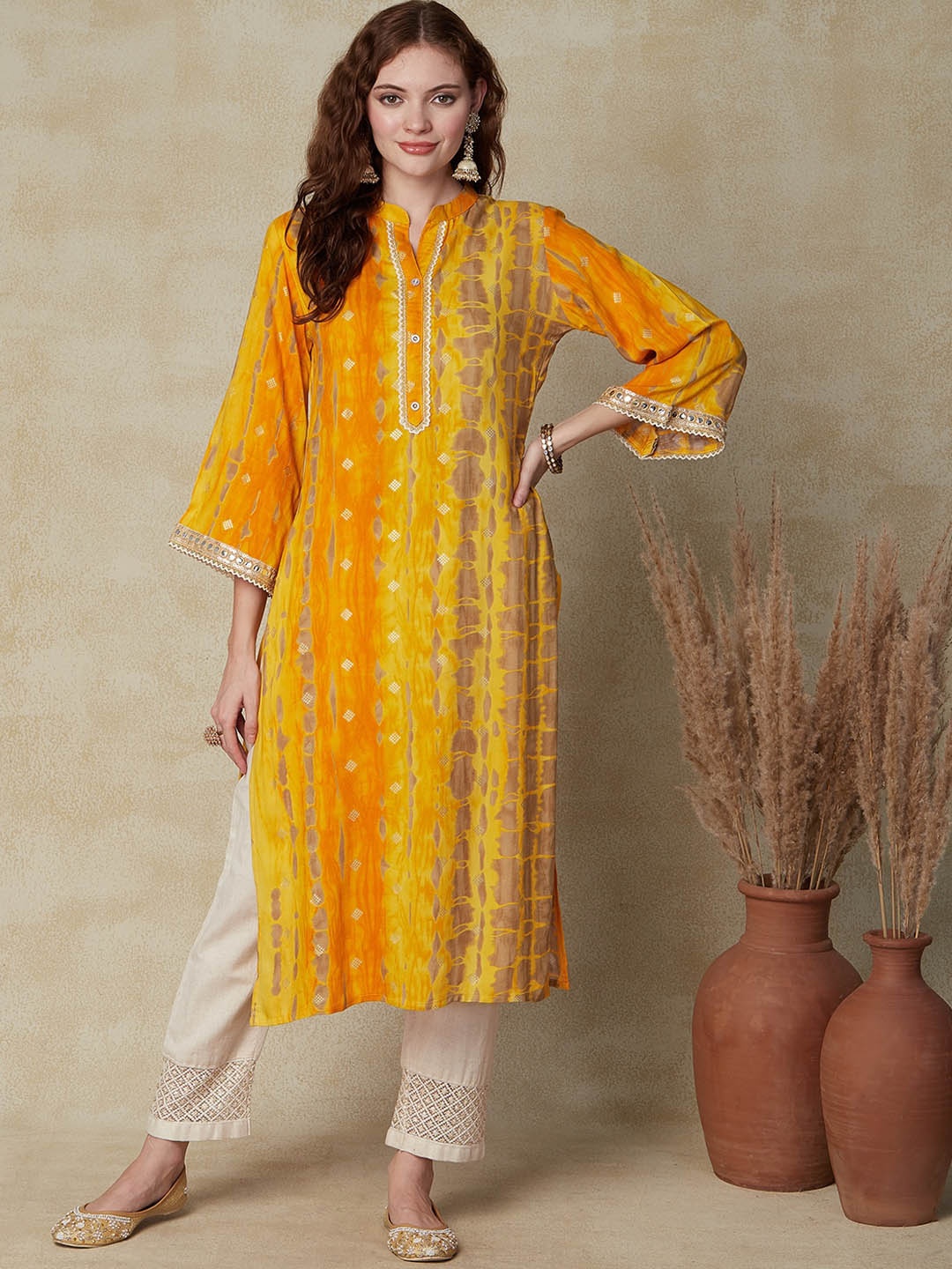 

FASHOR Abstract Printed Mandarin Collar Flared Sleeves Straight Kurta, Yellow
