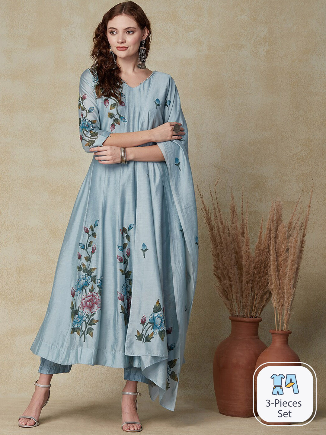 

FASHOR Floral Printed Sequinned Detailed V-Neck Kurta & Trousers With Dupatta, Blue