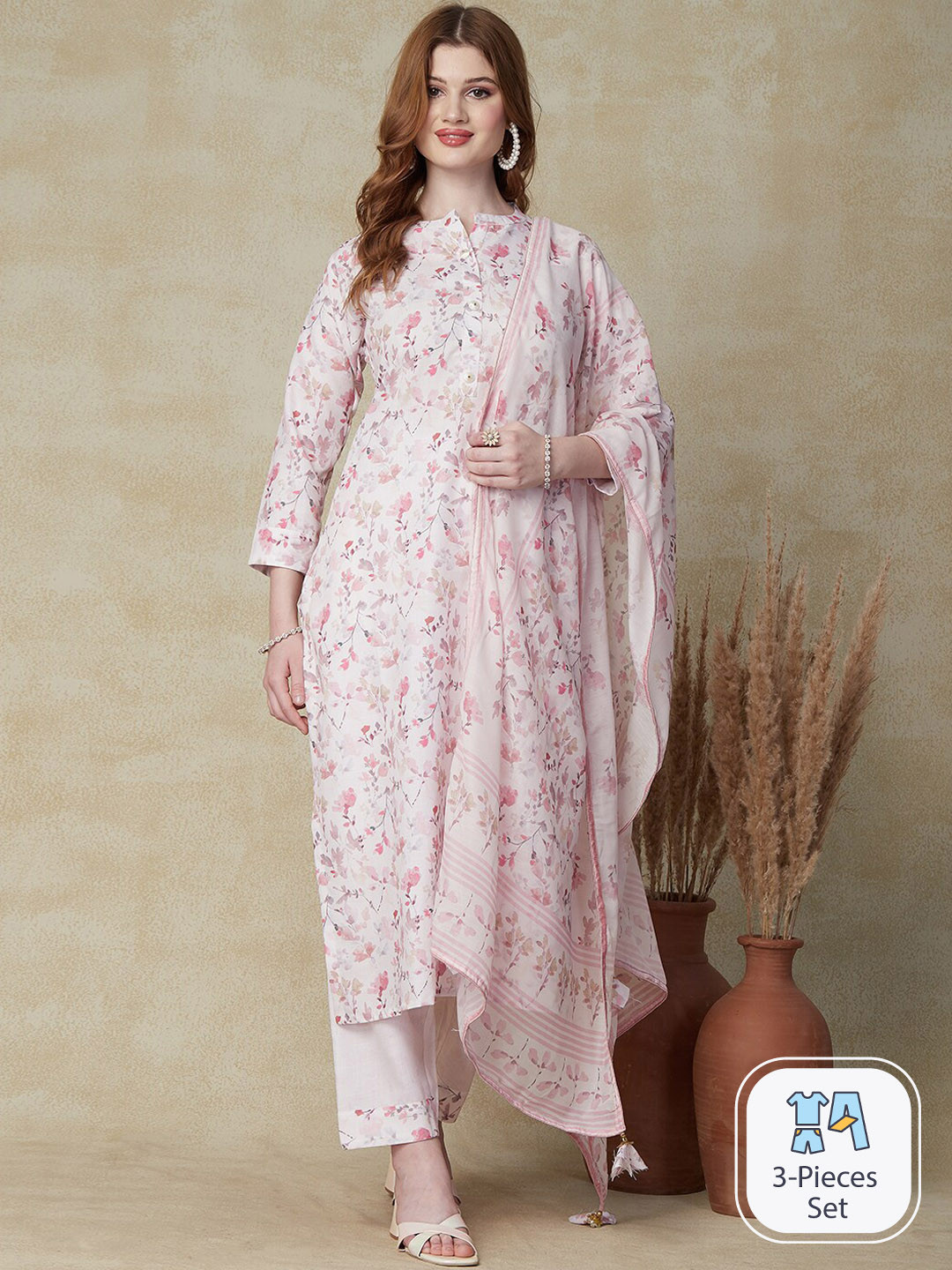 

FASHOR Floral Printed Mandarin Collar Regular Linen Kurta & Trousers With Dupatta, Off white
