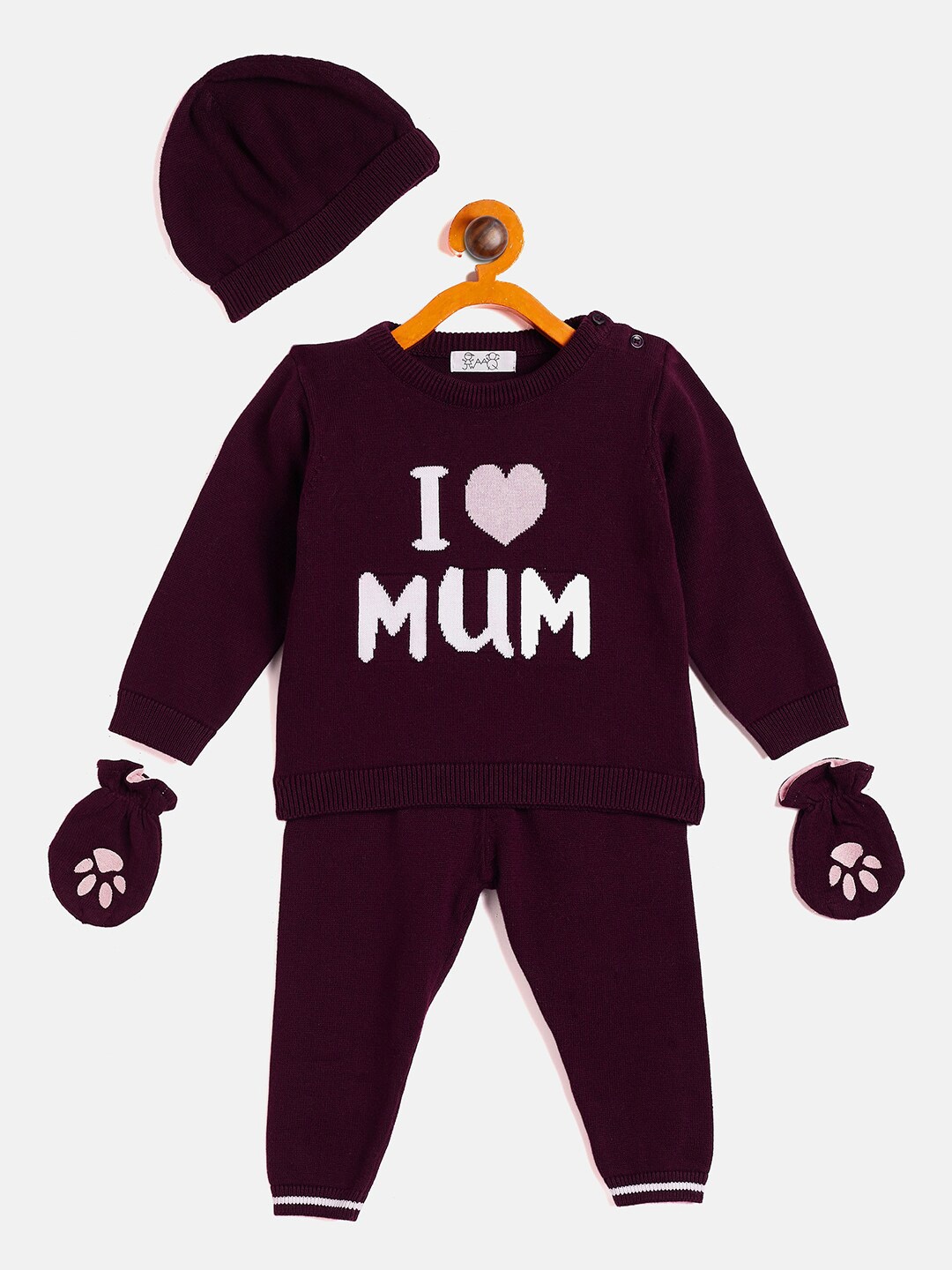 

JWAAQ Infants Typography Printed Fur Pure Cotton T-Shirt & Trousers, Burgundy