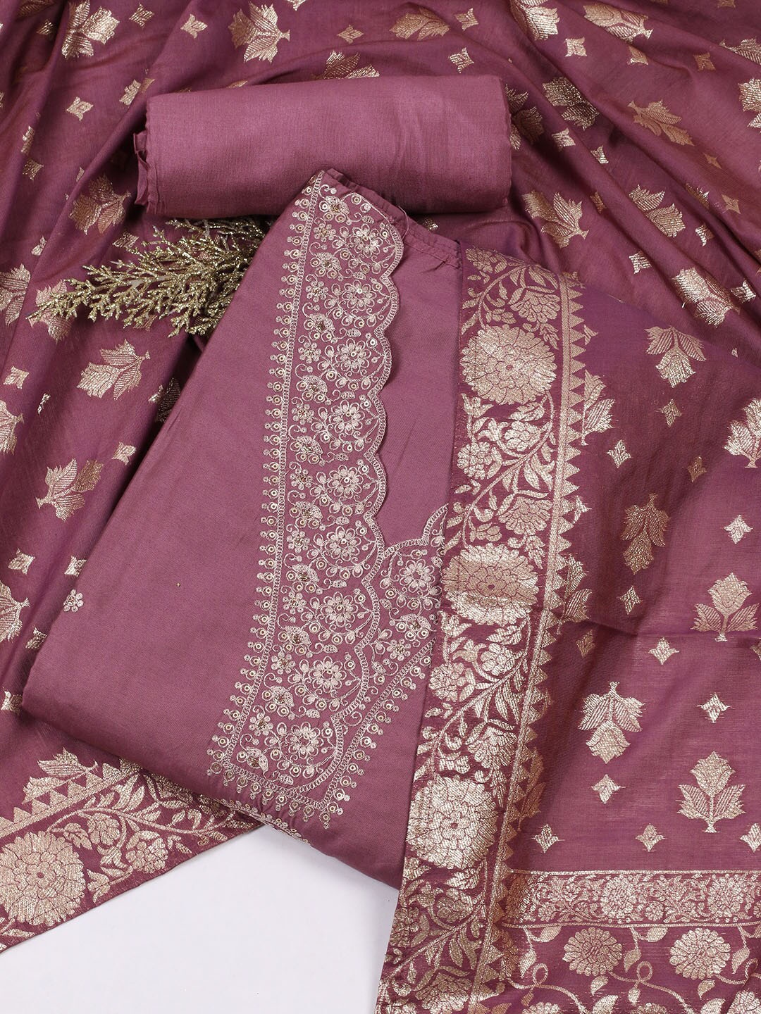 

Meena Bazaar Floral Embroidered Sequinned Detailed Unstitched Dress Material, Purple