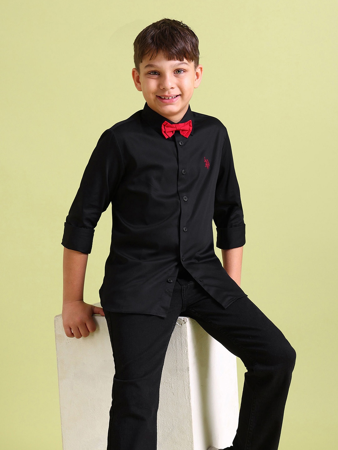 

U.S. Polo Assn. Kids Boys Classic Spread Collar Long Sleeve Casual Shirt, Black