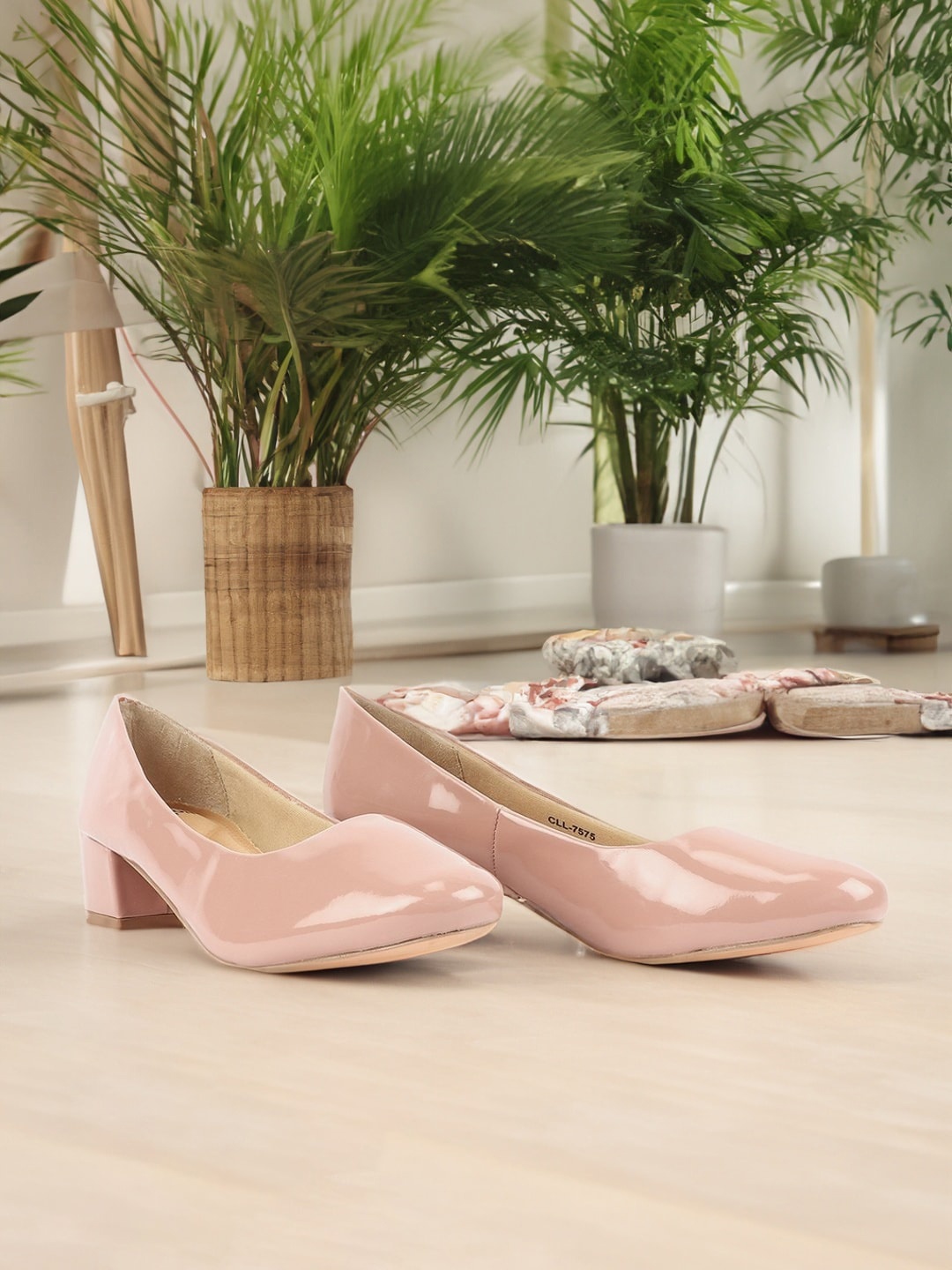 

Carlton London Round Toe Block Heel Pumps, Pink