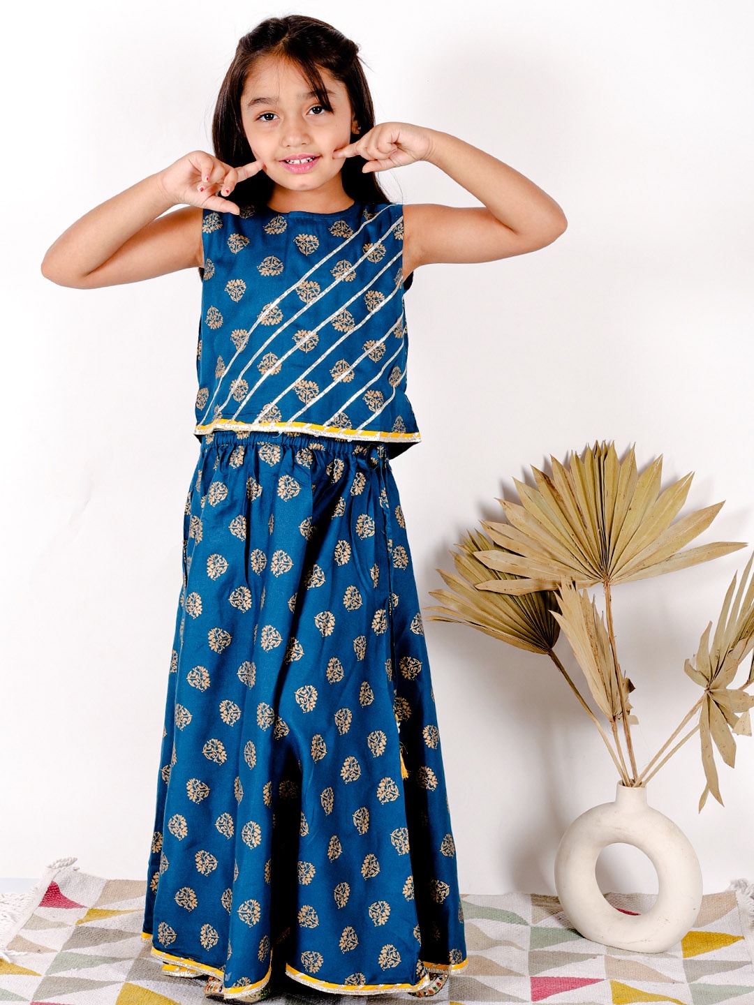 

Superminis Girls Ethnic Motif Printed Gotta Patti Lehenga With Blouse, Blue