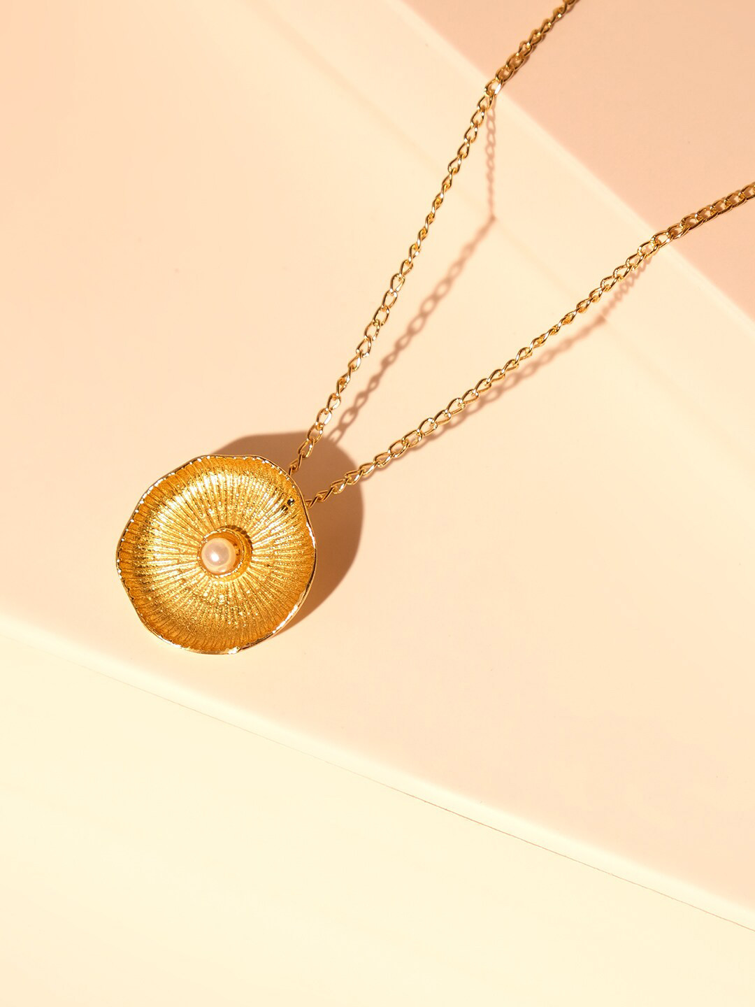 

XPNSV Gold Plated Semi Precious Lotus Pendant Necklace