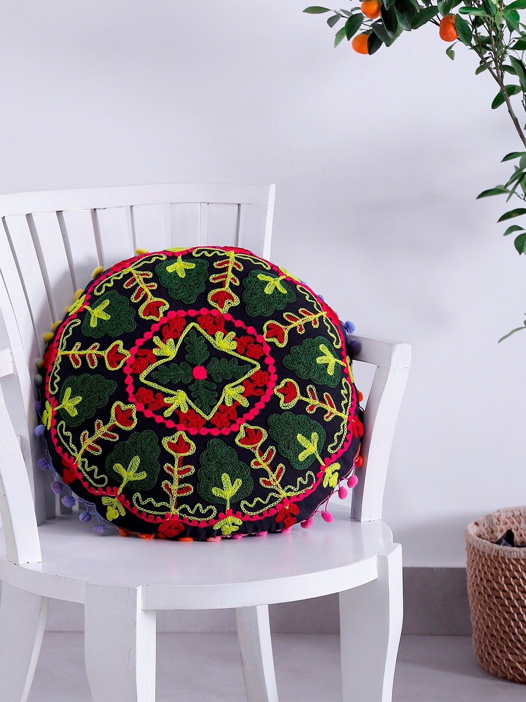 

HANDICRAFT PALACE Black & Green Embroidered Pure Cotton Round Cushion Cover