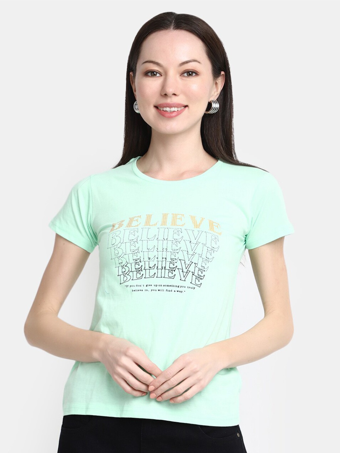 

V-Mart Typography Printed T-shirt, Green