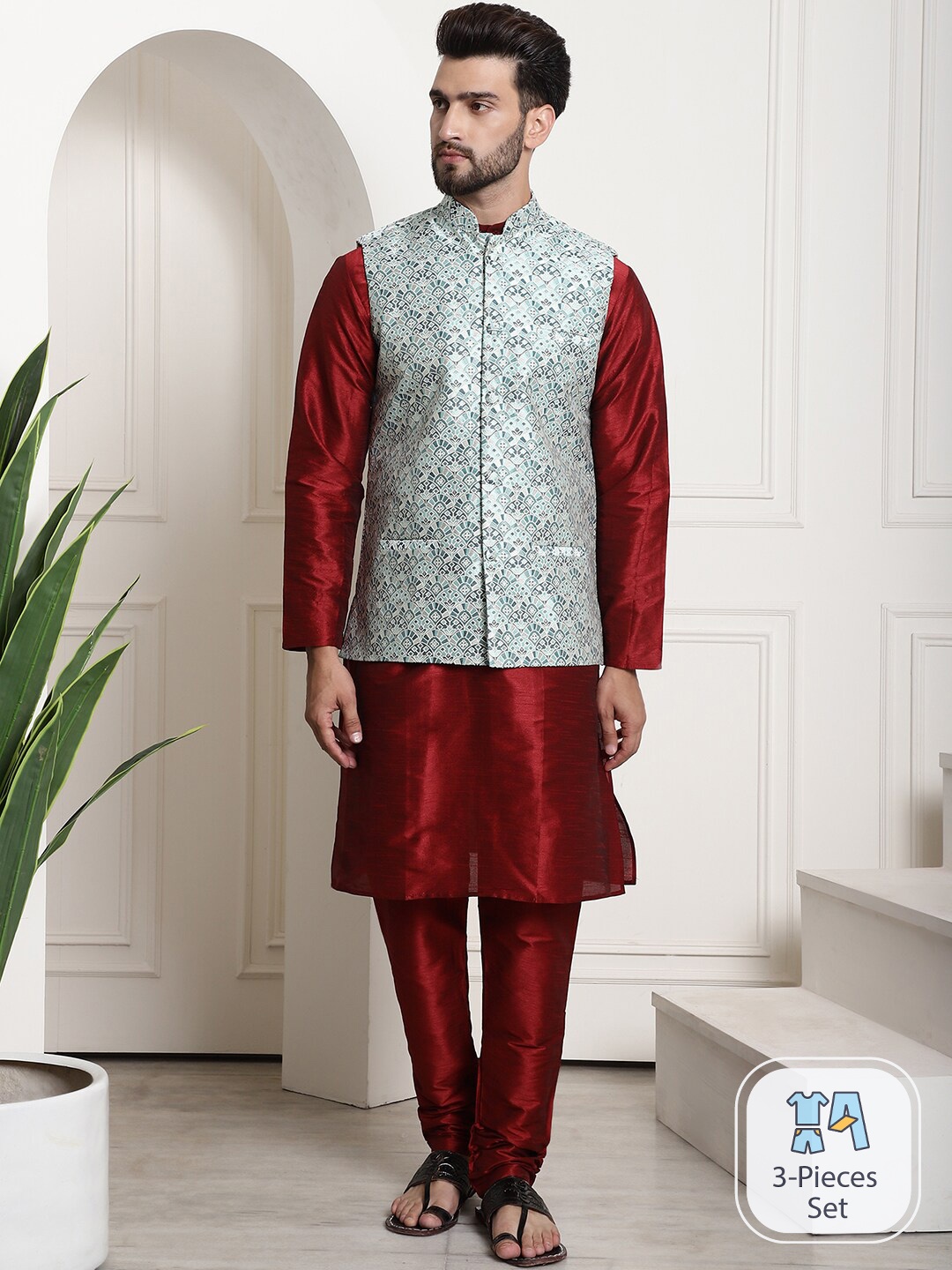 

SOJANYA Mandarin Collar Straight Kurta With Churidar & Jacket, Maroon