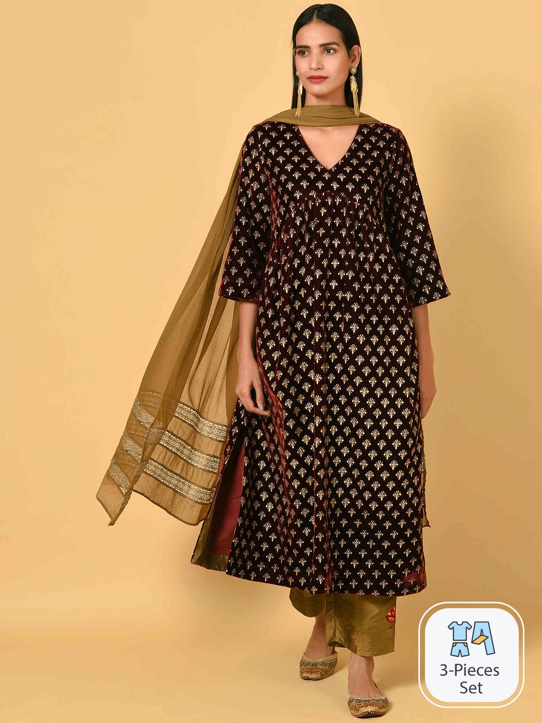 

NUHH Ethnic Motifs Printed Kurta With Palazzo & Dupatta, Maroon