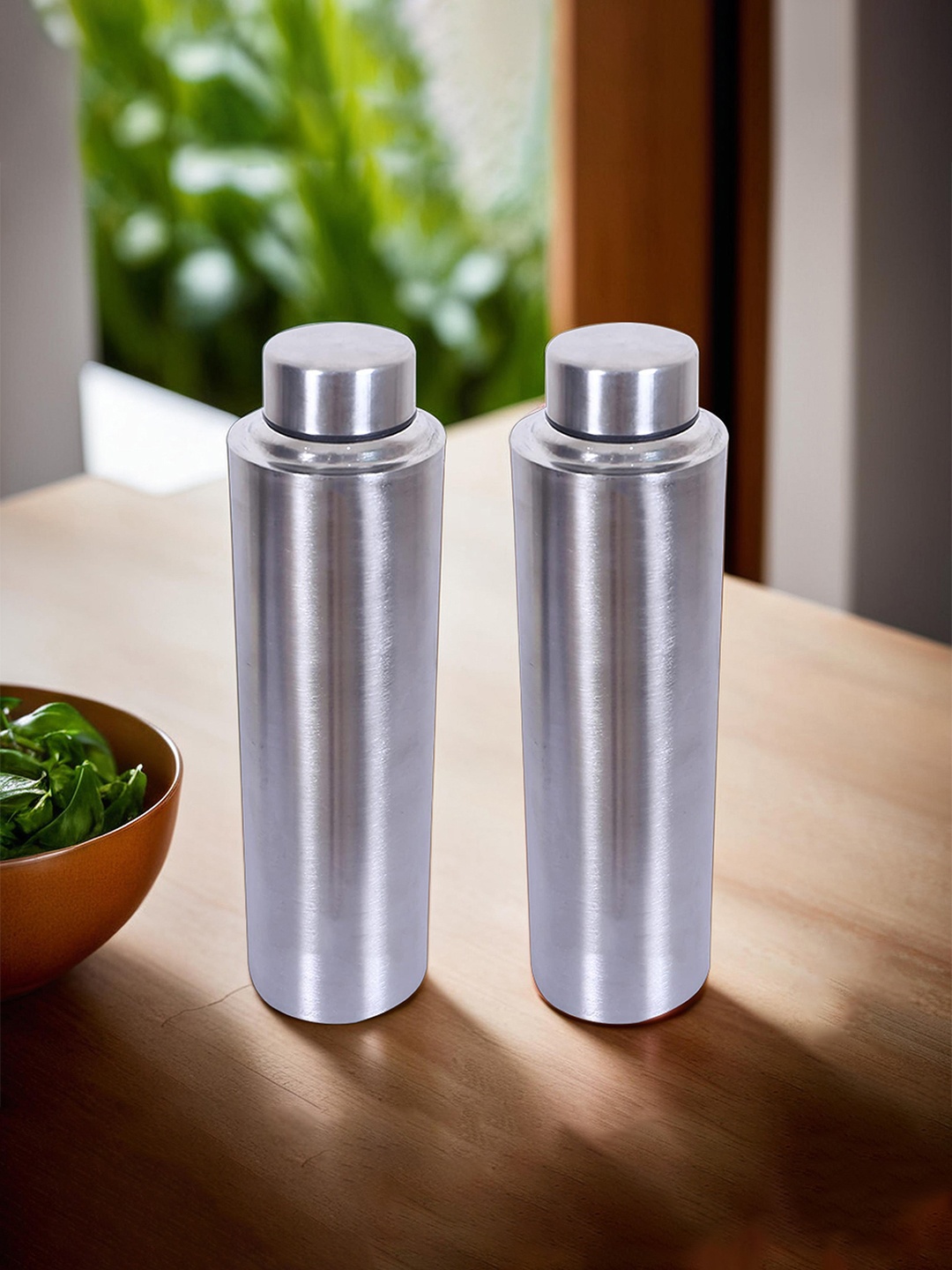 

Kuber Industries 2 Pieces Stainless Steel Rust Proof Water Bottles, Silver