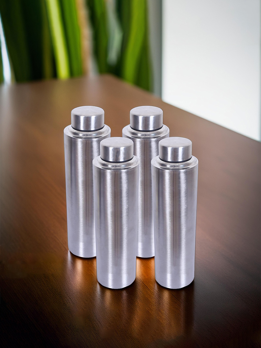

Kuber Industries 4 Pieces Stainless Steel Non-Toxic Water Bottles, Silver