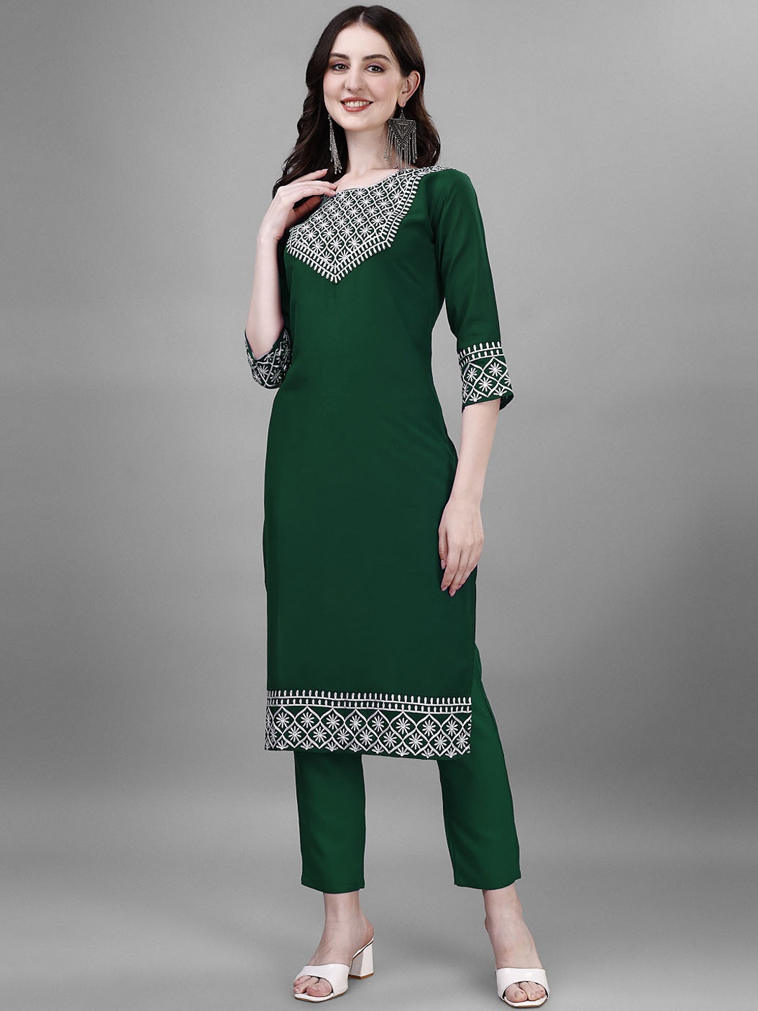 

Femvy Ethnic Motifs Yoke Design Round Neck Thread Work Straight Kurta & Trousers, Green