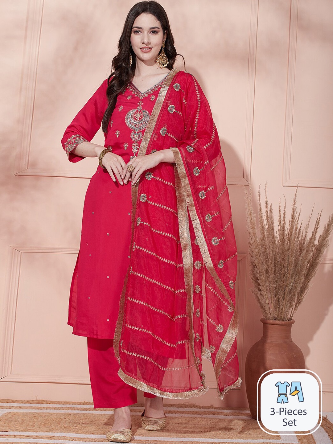 

FASHOR Ethnic Motifs Embroidered Regular Thread Work Kurta & Palazzos With Dupatta, Pink