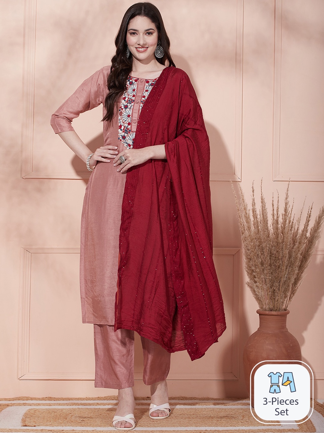 

FASHOR Floral Yoke Design Regular Sequinned Kurta with Trousers & Dupatta, Rose gold