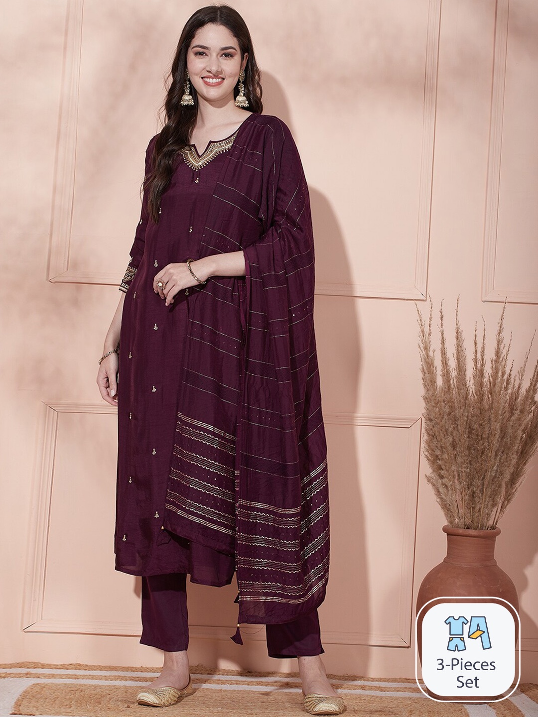 

FASHOR Ethnic Motifs Embroidered Thread Work Kurta with Trousers & Dupatta, Purple