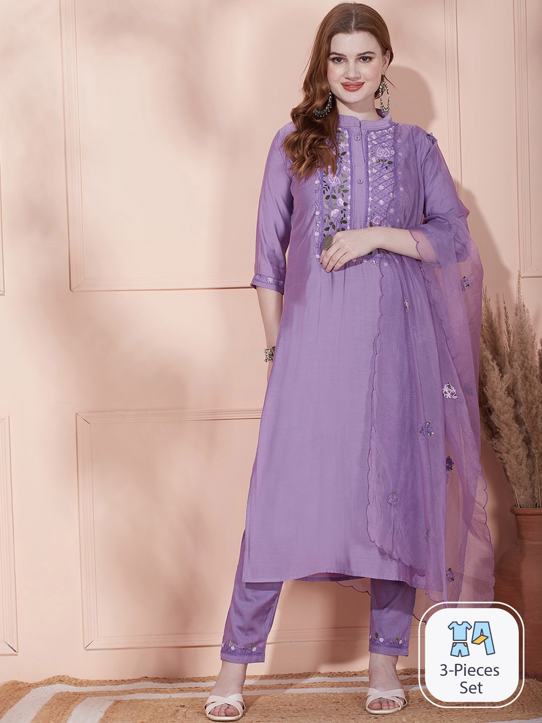 

FASHOR Floral Yoke Design Thread Work Kurta with Trousers & Dupatta, Lavender