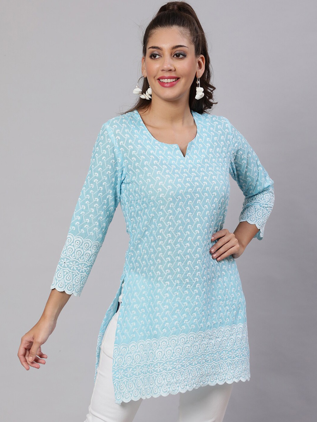 

AKIMIA Ethnic Motifs Embroidered Pure Cotton Kurti, Blue