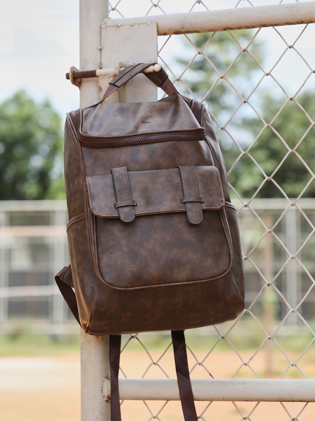 

French Accent Men Everyday City Backpack, Brown