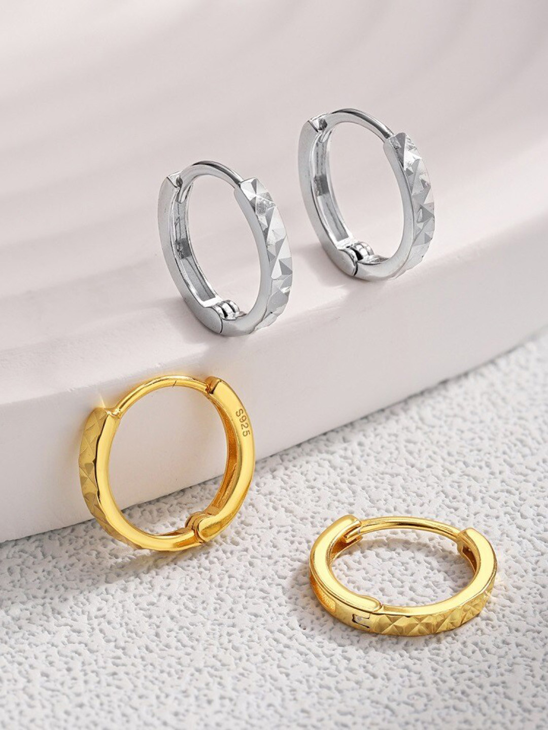 

MISS JO 92.5 Sterling Silver Contemporary Hoop Earrings