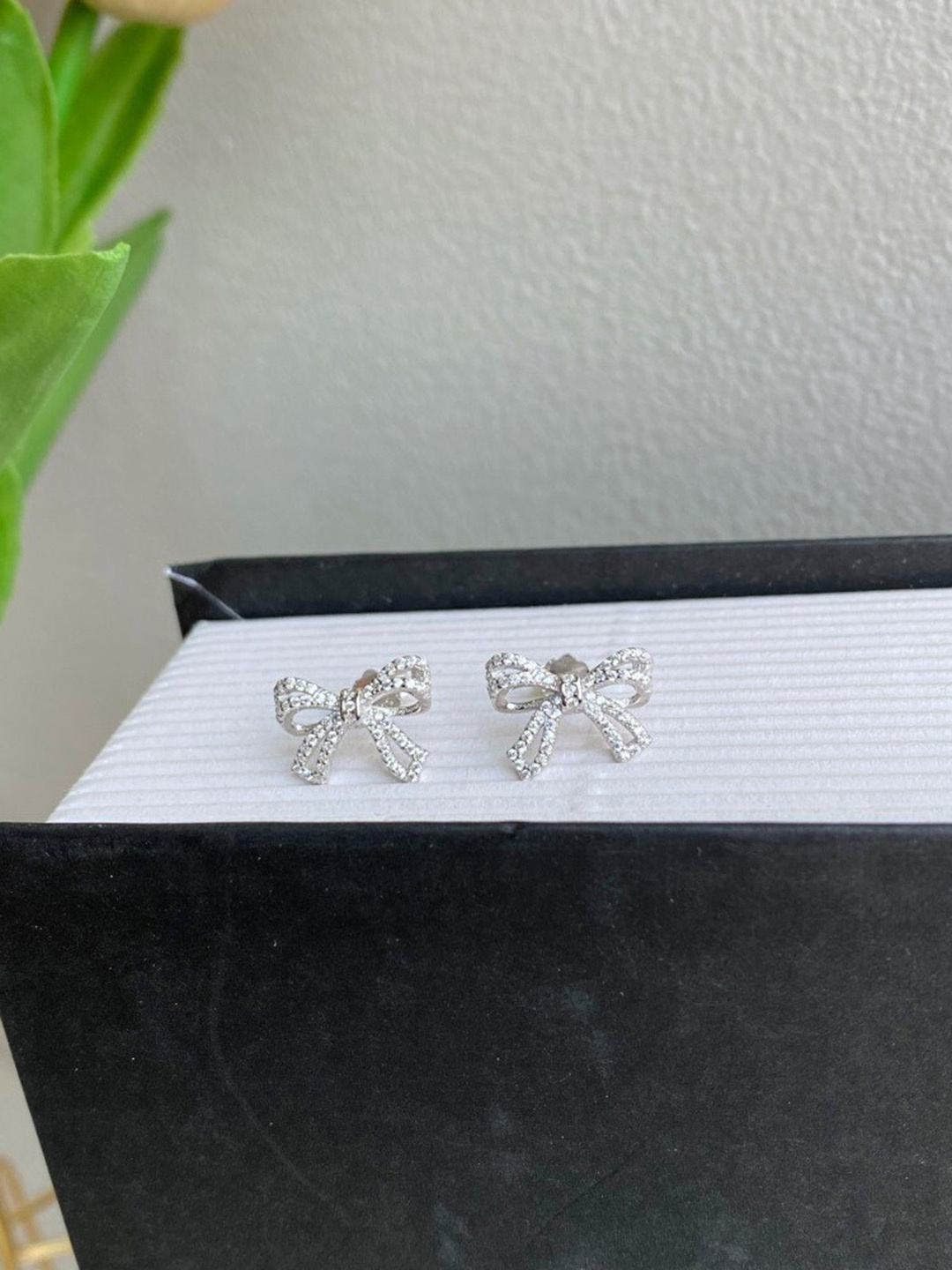 

MISS JO 92.5 Sterling Silver Contemporary Studs Earrings