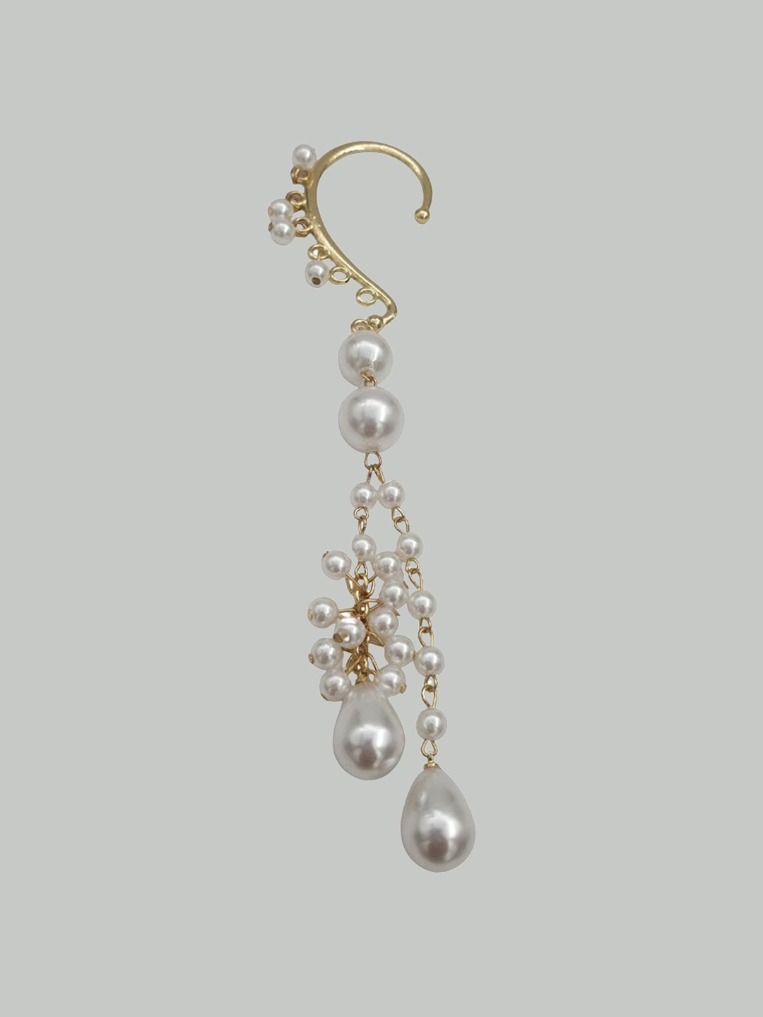 

ISHKAARA Beaded Ear Cuff Earrings, Gold