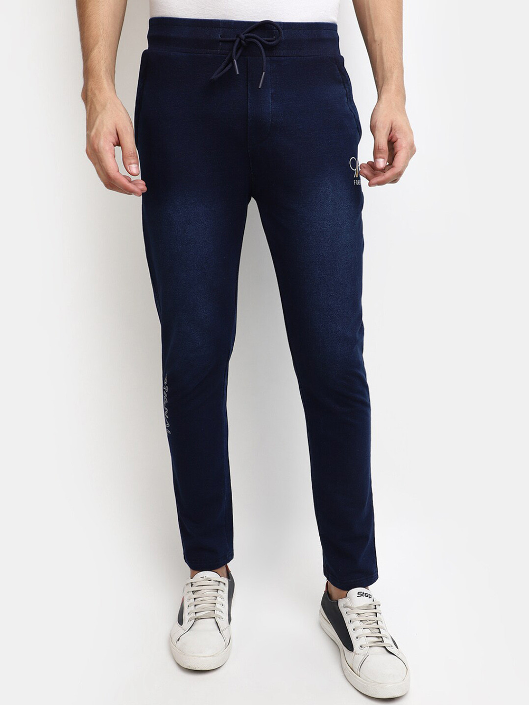 

V-Mart Men Regular Fit Cotton Regular Track Pants, Blue