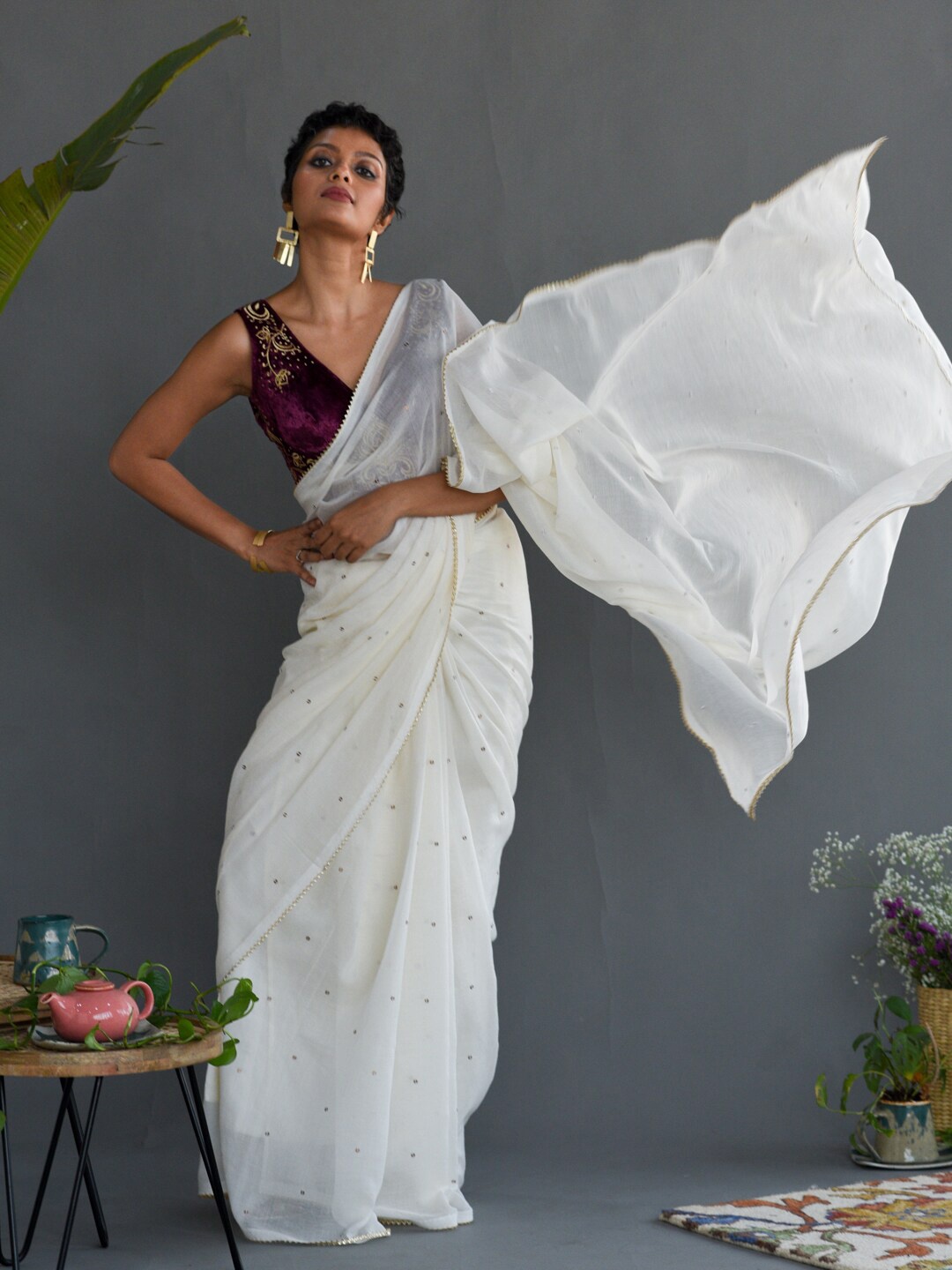 

Suta Embellished Gotta Patti Pure Cotton Saree, Off white
