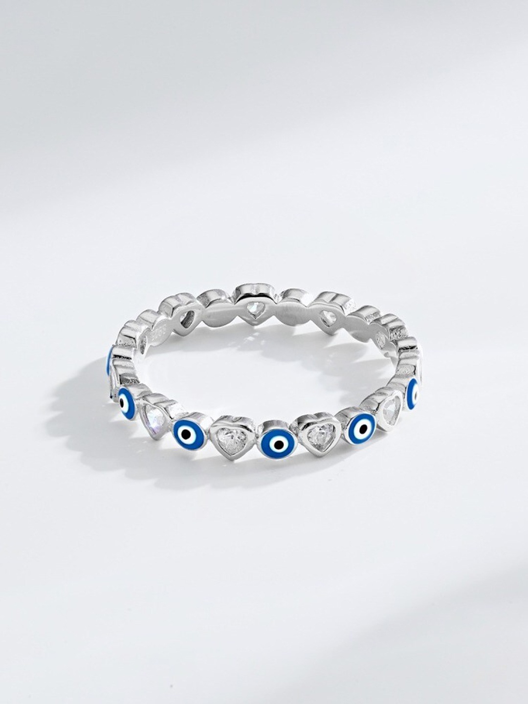 

MISS JO 92.5 Sterling Silver Stone-Studded Heart Band Finger Ring