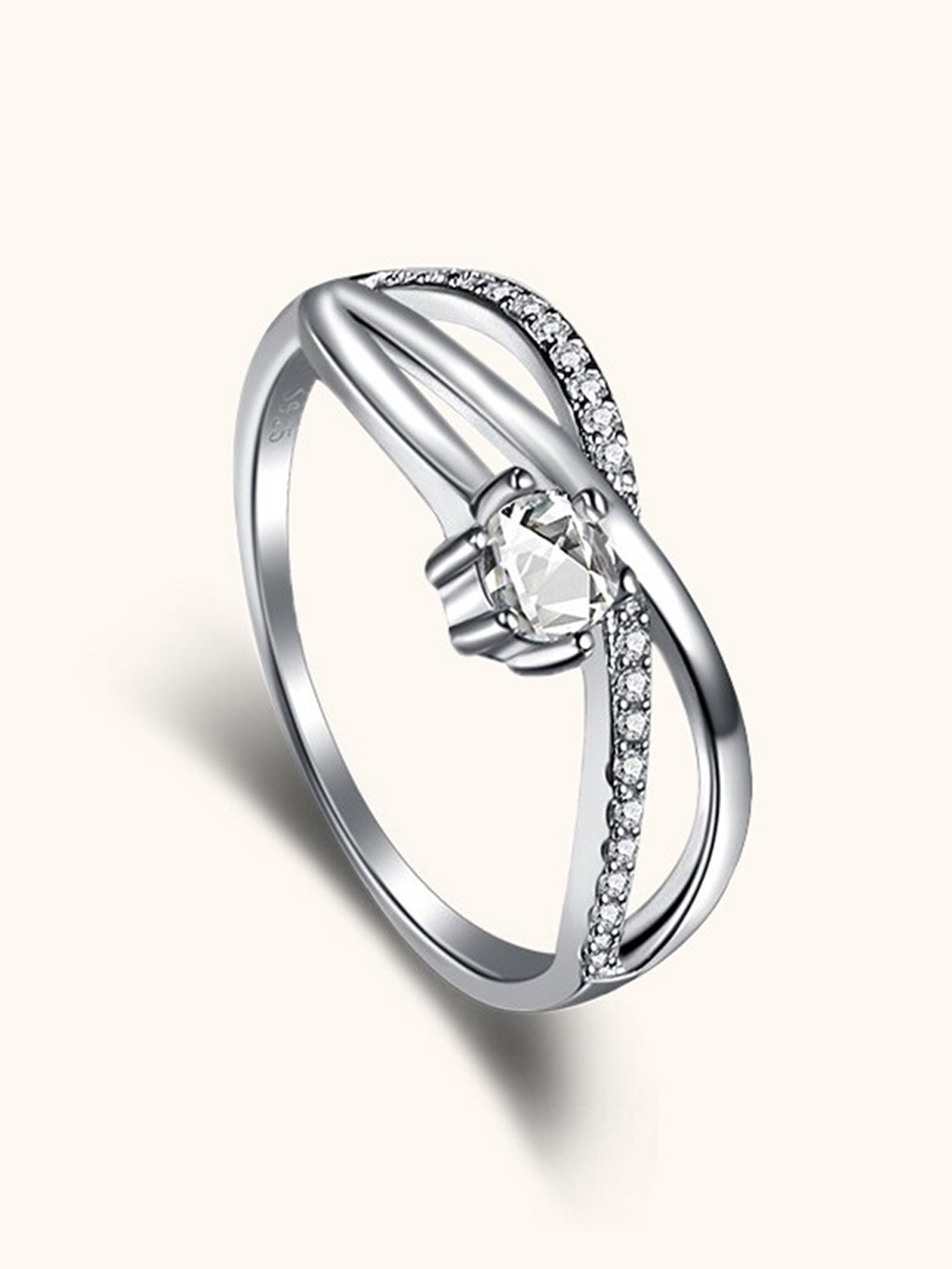 

MISS JO 92.5 Sterling Silver Ethereal Luster Finger Ring