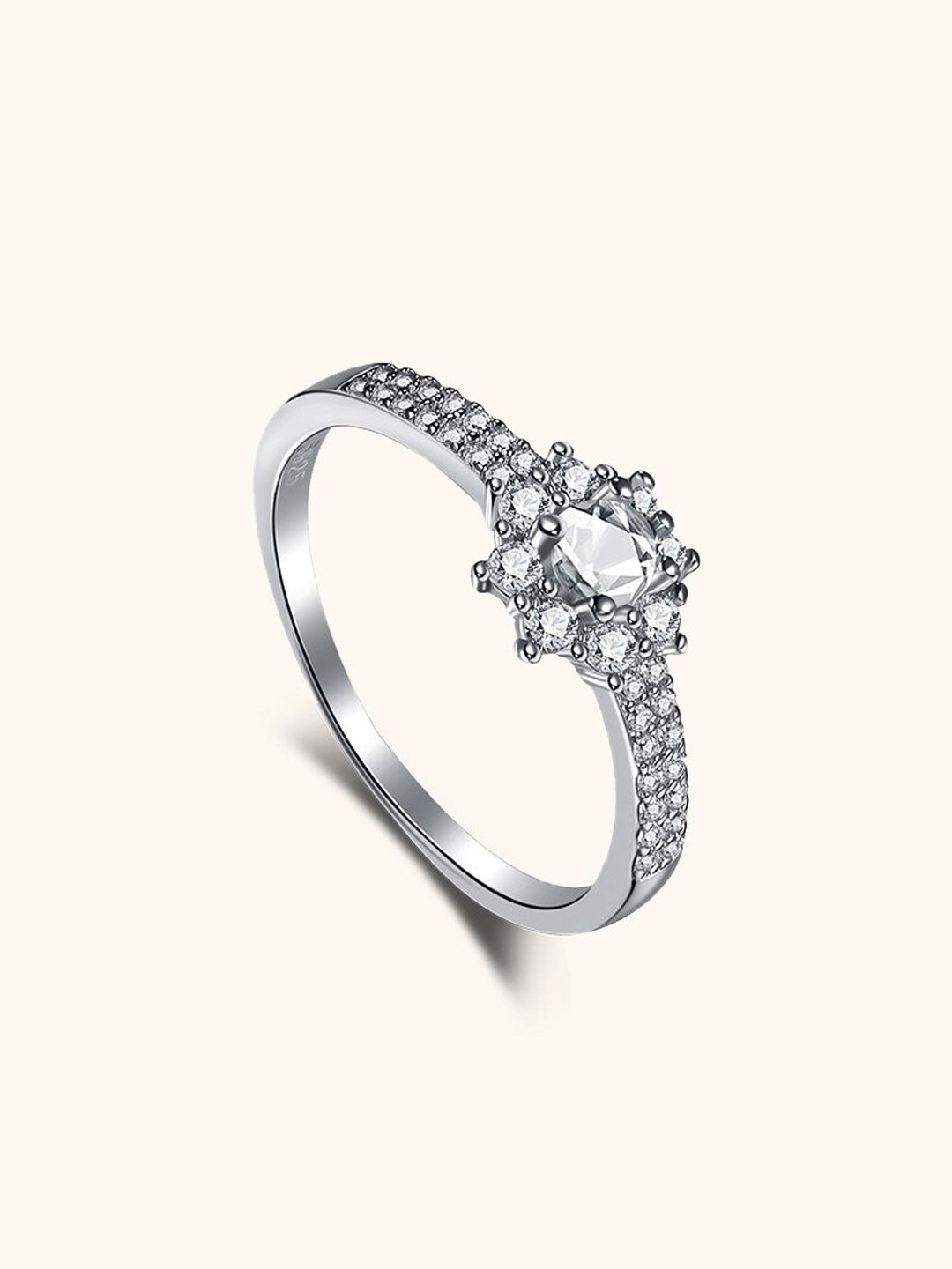 

MISS JO 92.5 Sterling Silver Crystal Essence Finger Ring