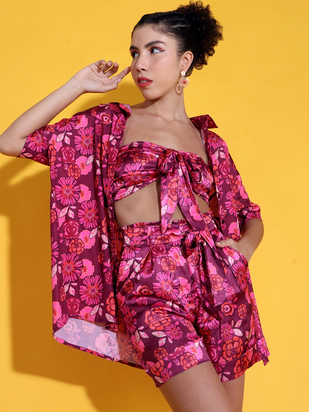 

Stylecast X Hersheinbox Maroon Floral Printed Shirt Collar Shirt With Shorts