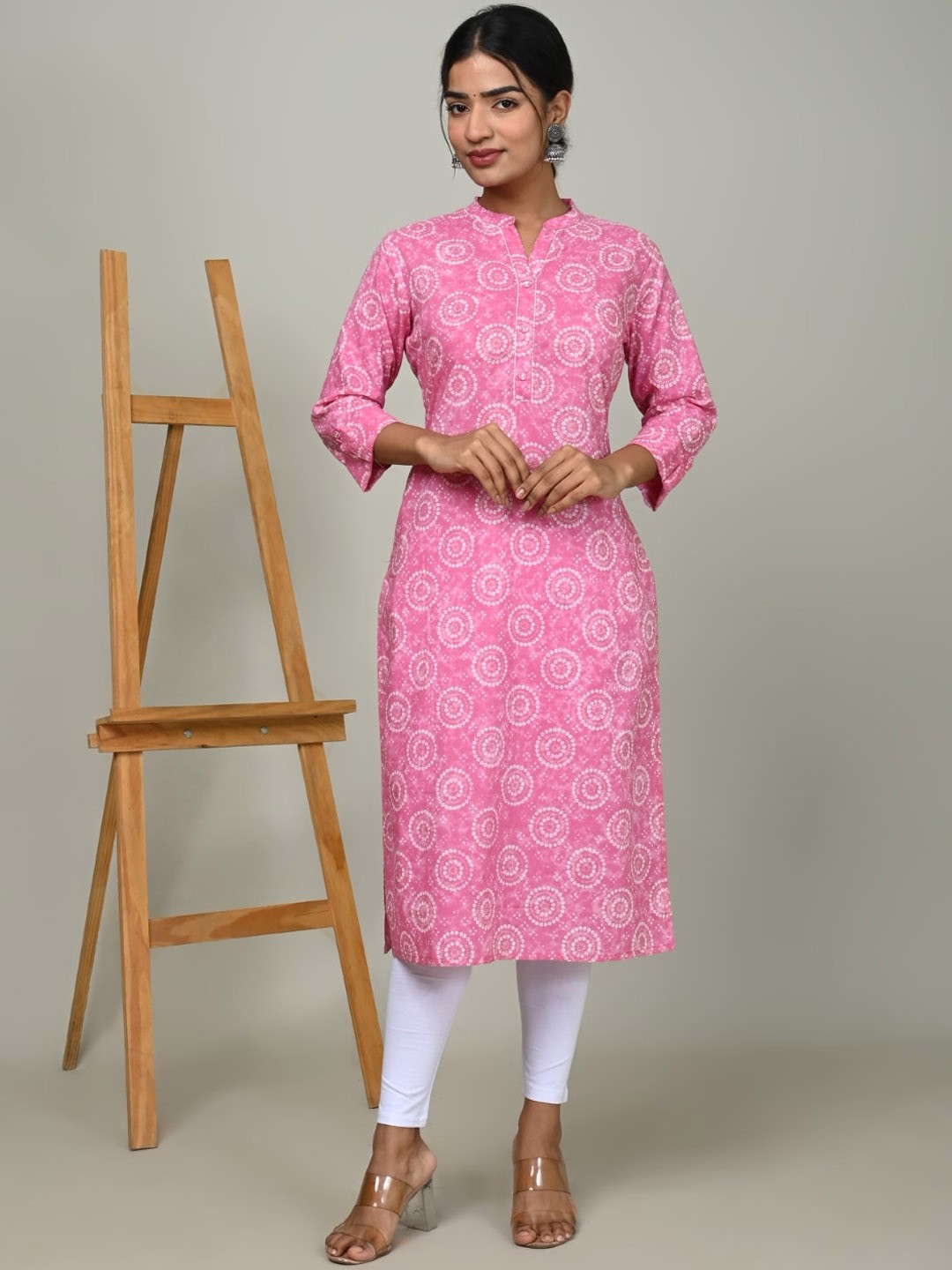 

Nishika Ethnic Motifs Printed Mandarin Collar Cotton Straight Kurta, Pink