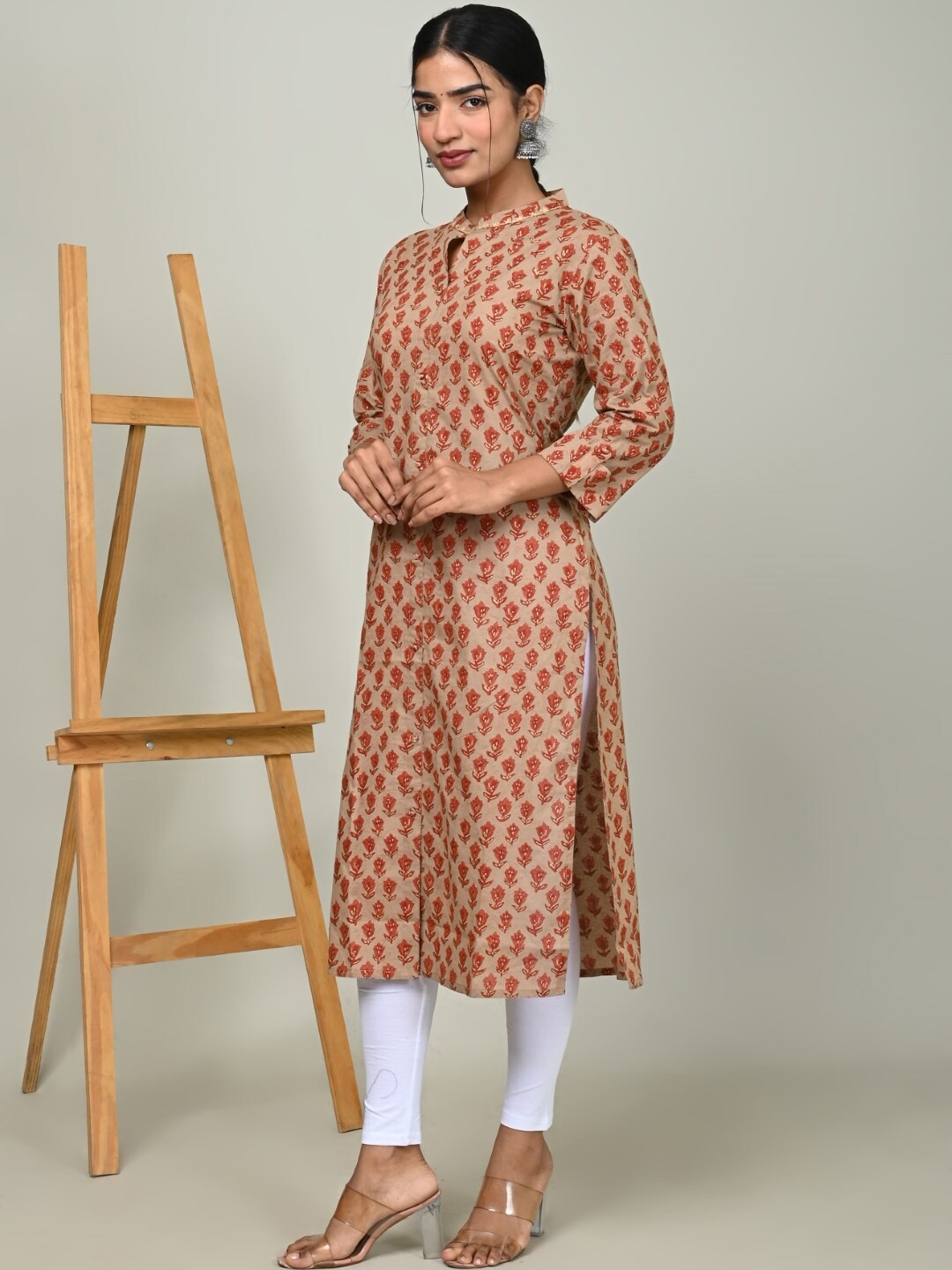

Nishika Women Ethnic Motifs Printed Cotton Kurta, Beige