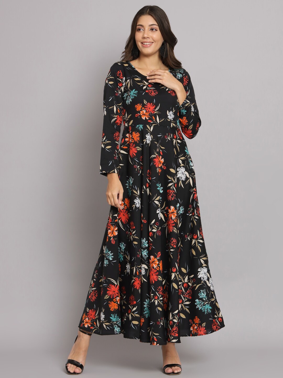 

HELLO DESIGN Floral Printed V-Neck Long Sleeves Crepe Maxi Dress, Black