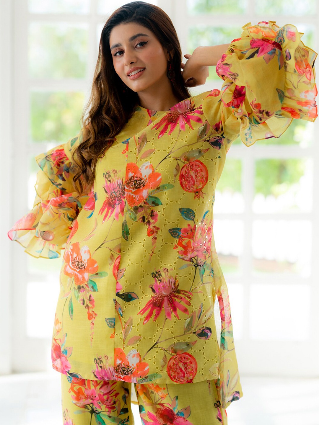 

Ambraee Floral Printed Tunic With Trousers, Yellow