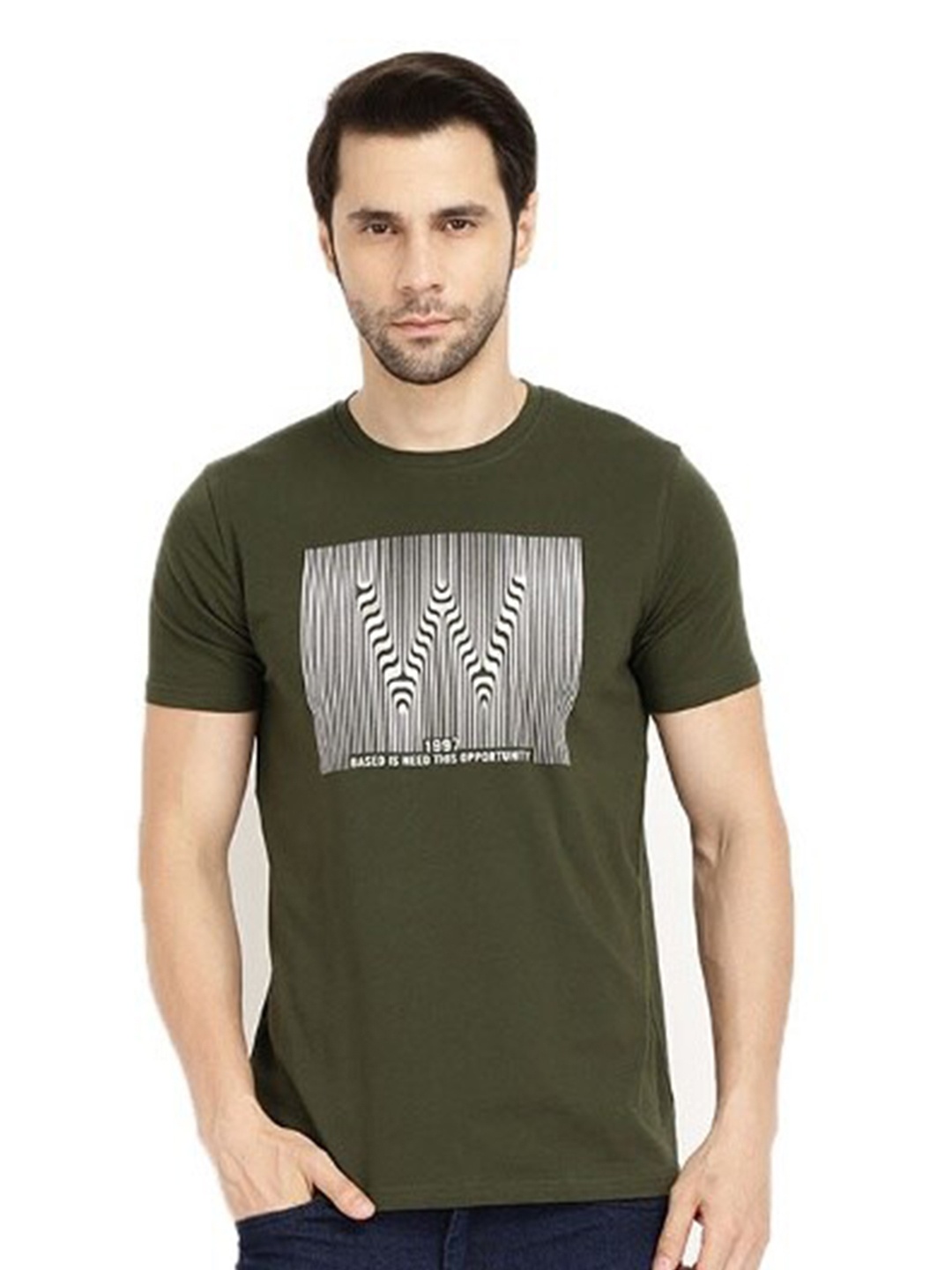 

V-Mart Graphic Printed Slim Fit Cotton T-shirt, Green