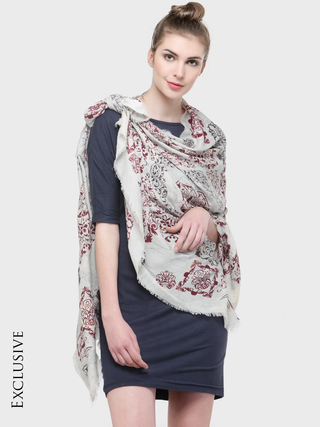 

J Style Women White Printed Stole