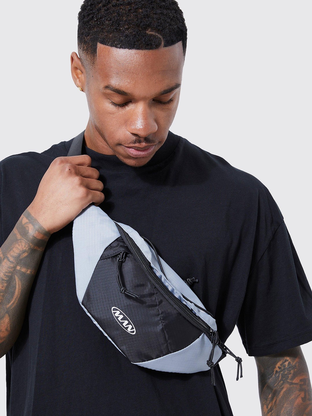 

boohooMAN Colourblocked Fanny Pack, Grey