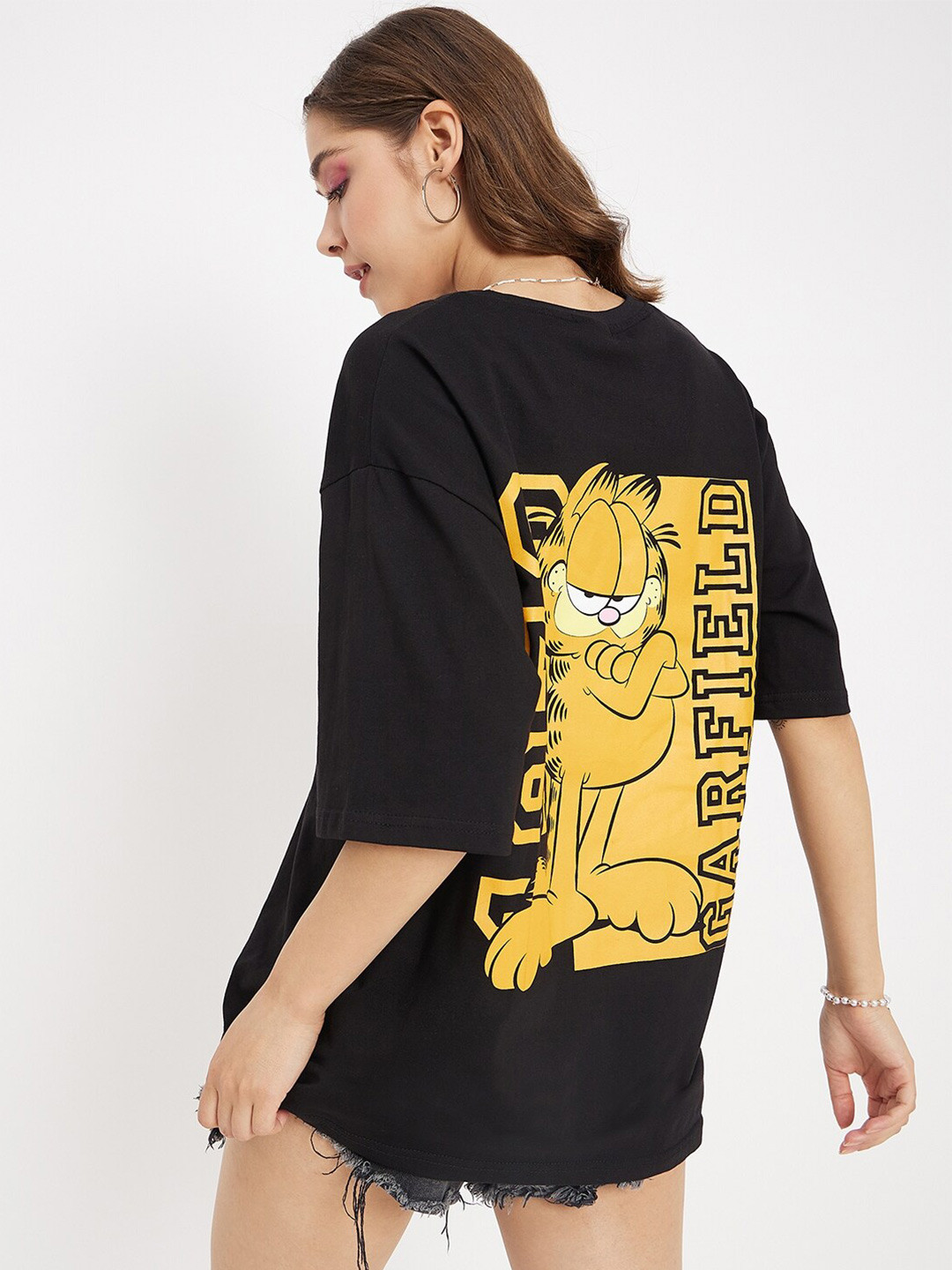 

COLOR CAPITAL Garfield Printed Round Neck Pure Cotton Oversized T-shirt, Black