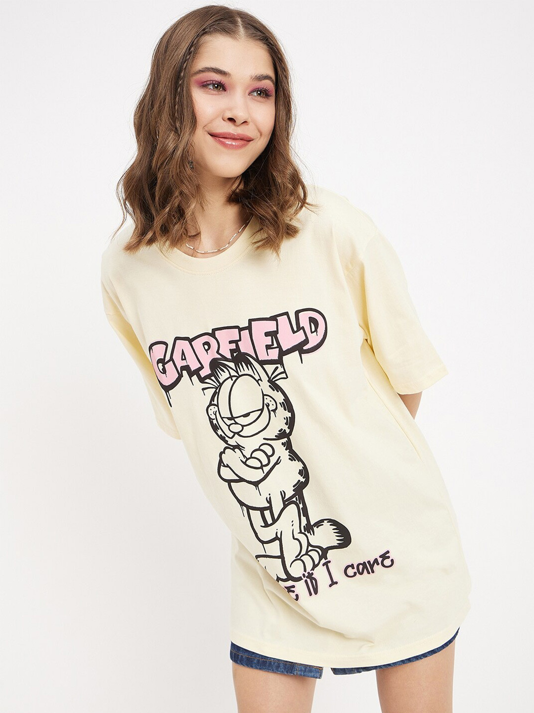 

COLOR CAPITAL Garfield Printed Round Neck Pure Cotton Oversized T-shirt, Peach