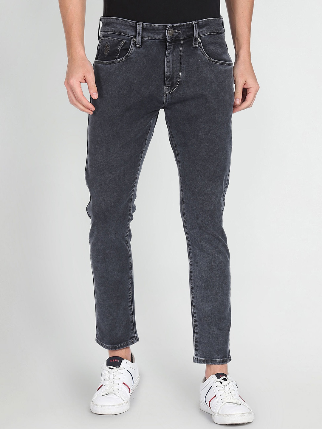 

U.S. Polo Assn. Denim Co. Men Black Tapered Fit Clean Look Stretchable Jeans